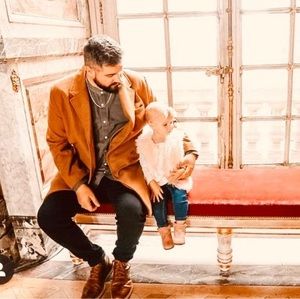 Meet your Posher, Stephen